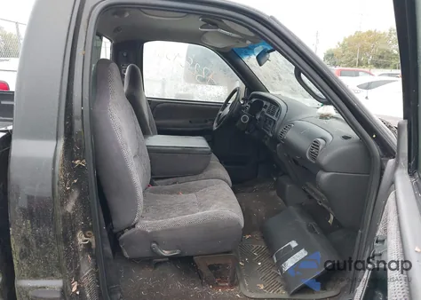 1999 Dodge Ram 1500 St z USA, uszkodzony, nr VIN 1B7HC16Y9XS205070